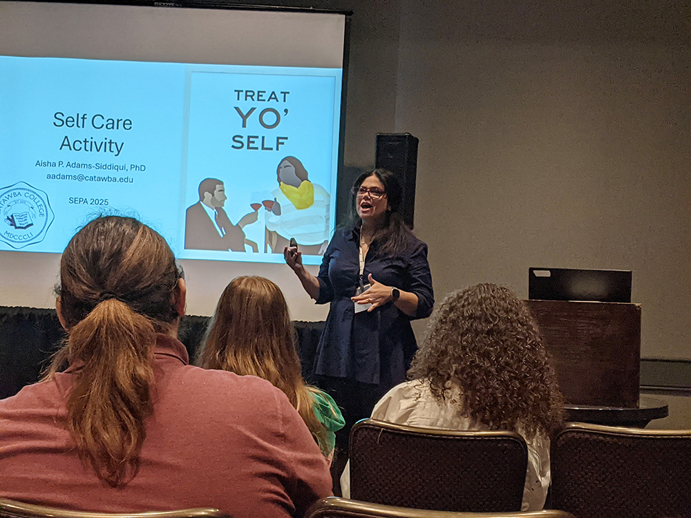 Dr. Adams presented in a symposium on the Teaching of Psychology.